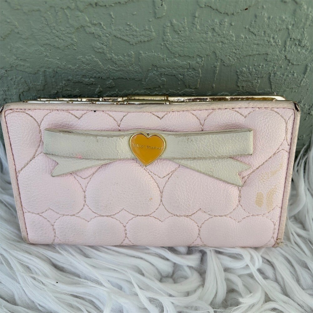 Betsey Johnson Wallet Womens One Size Pink Heart Quilted Zip-Around Bow